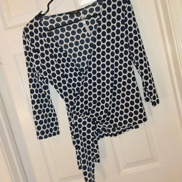 💋SOLD***🎁Navy Polka Dot Wrap Top - Picture 2 of 3